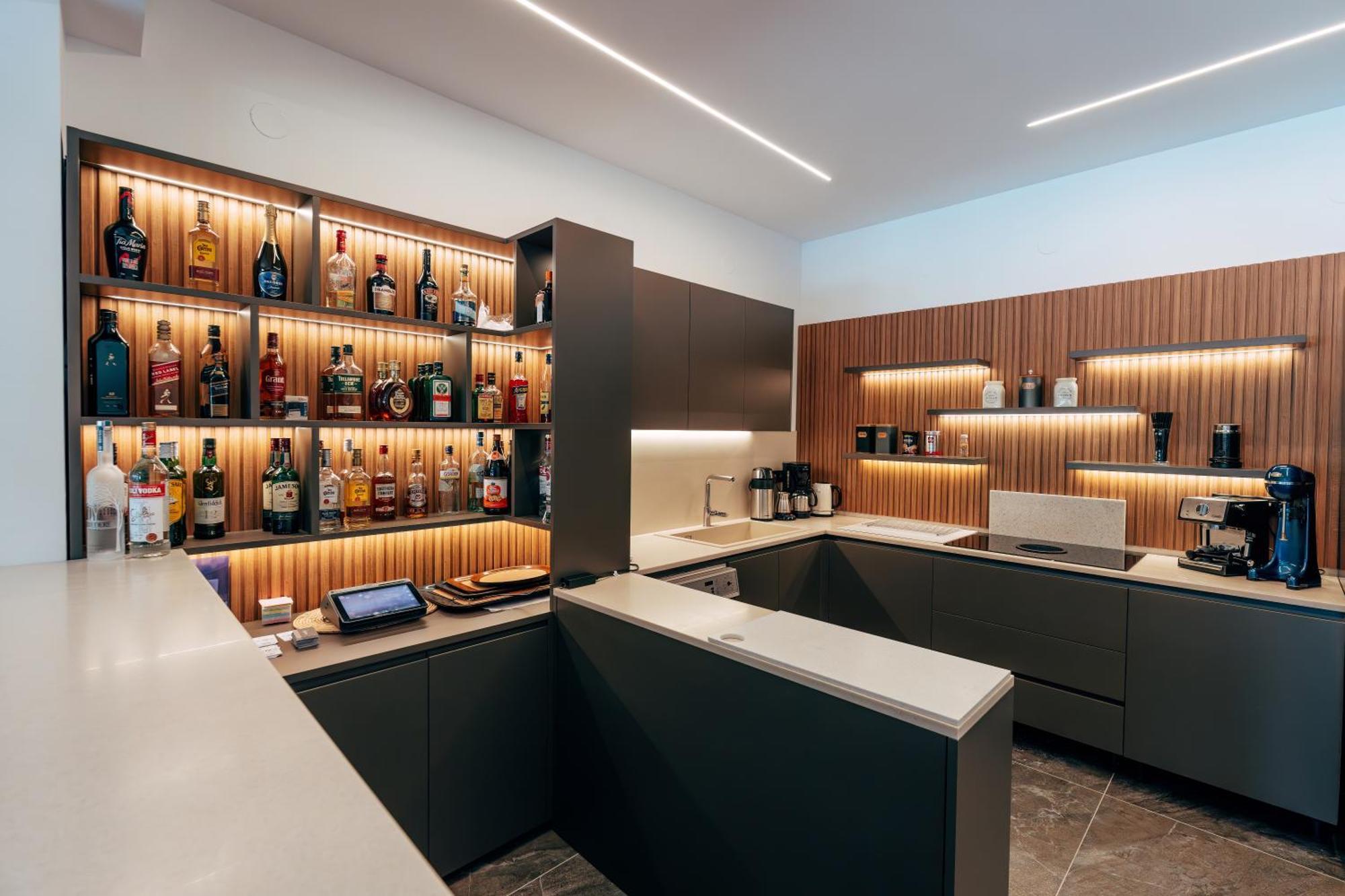 Hotel Agistro Ángistron 外观 照片