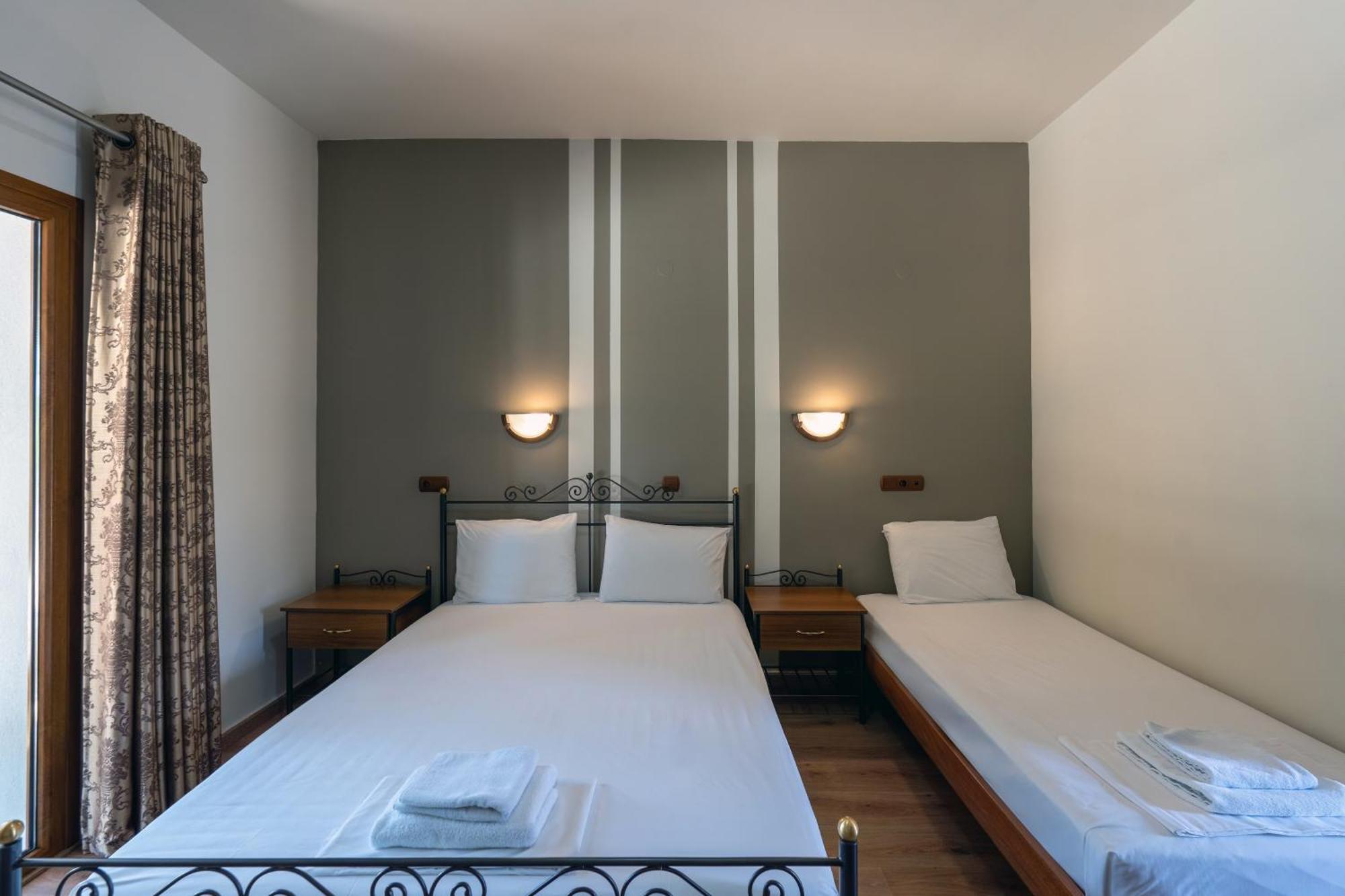 Hotel Agistro Ángistron 外观 照片