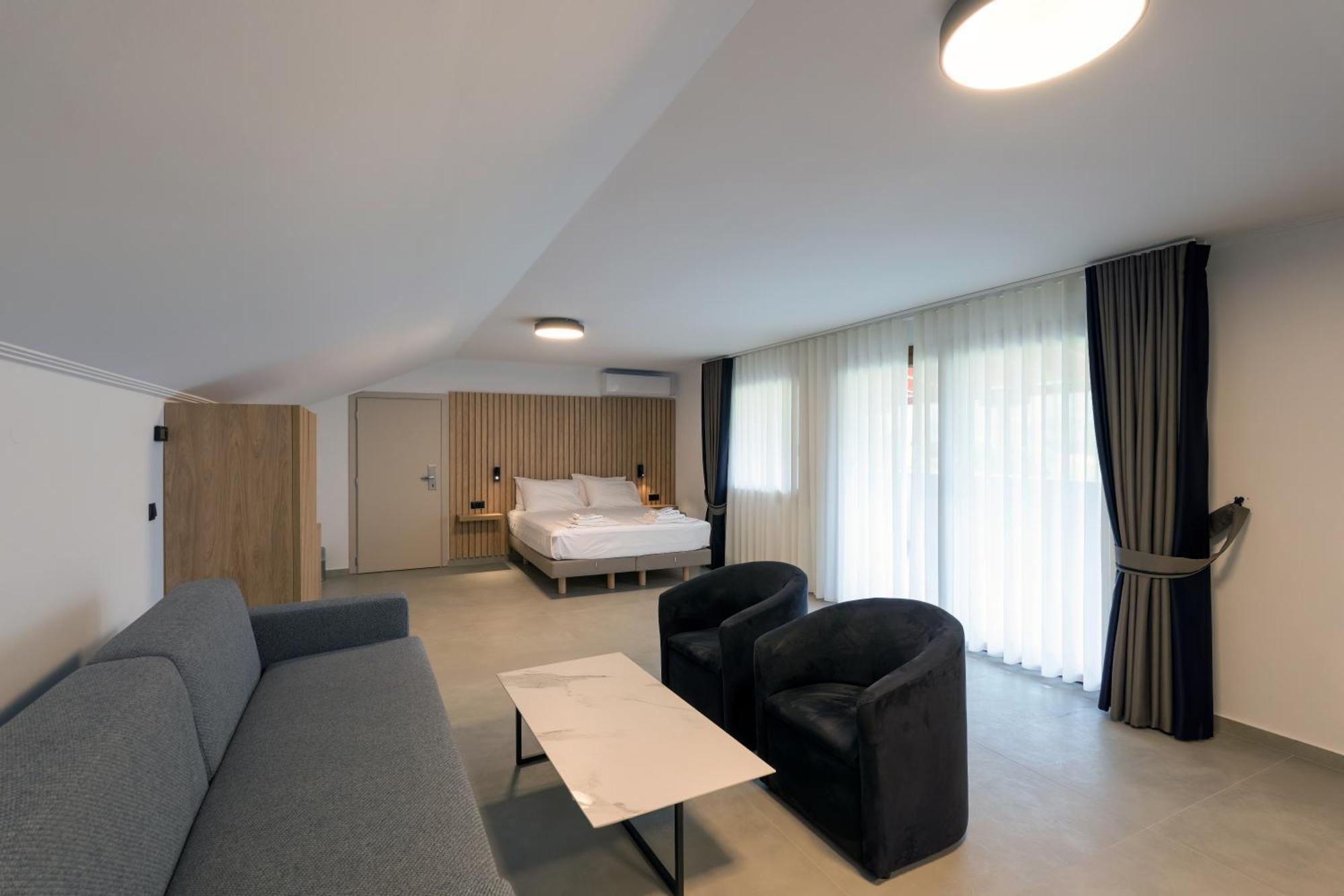 Hotel Agistro Ángistron 外观 照片